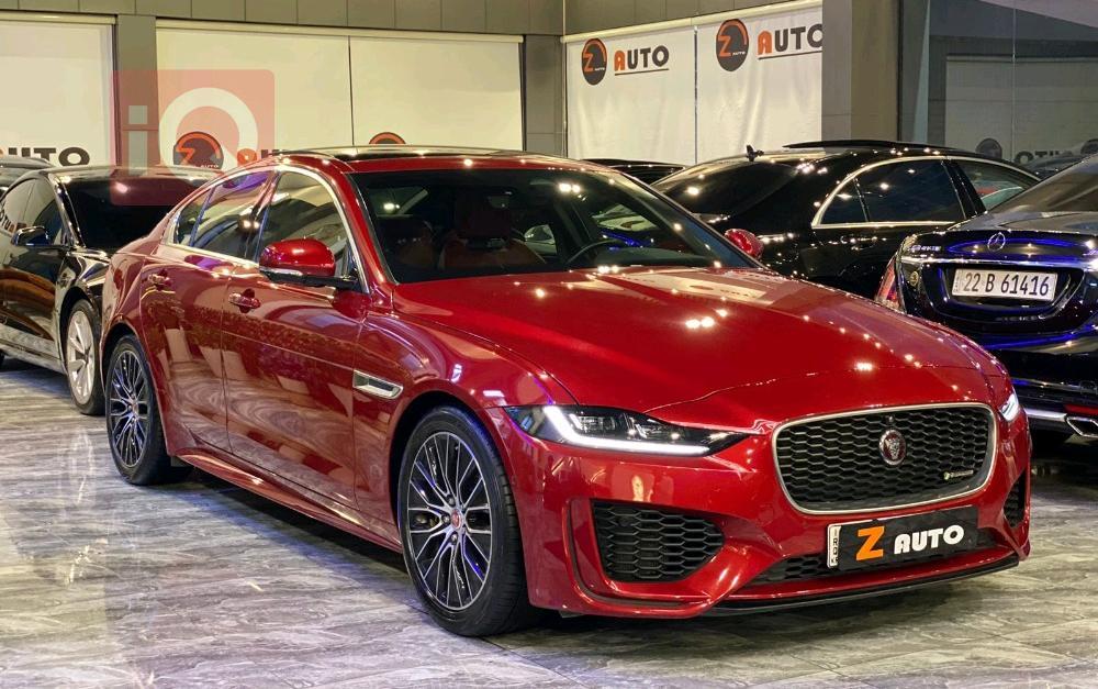 Jaguar XE